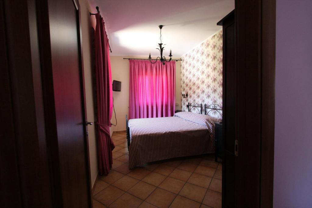 Gaiachiara Resort Caserta Phòng bức ảnh